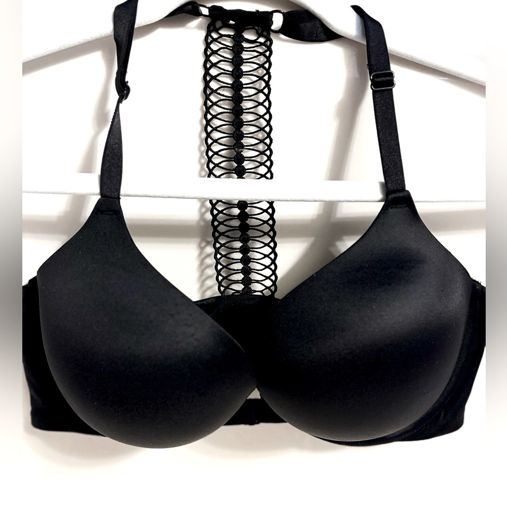 Victoria’s Secret Bombshell Plunge Bra - racer back, front closure